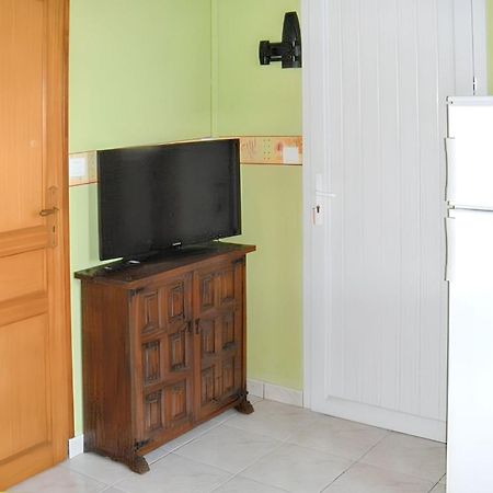 Petite Maison Charmante A La Couarde-Sur-Mer Avec Jardin Cloture エクステリア 写真