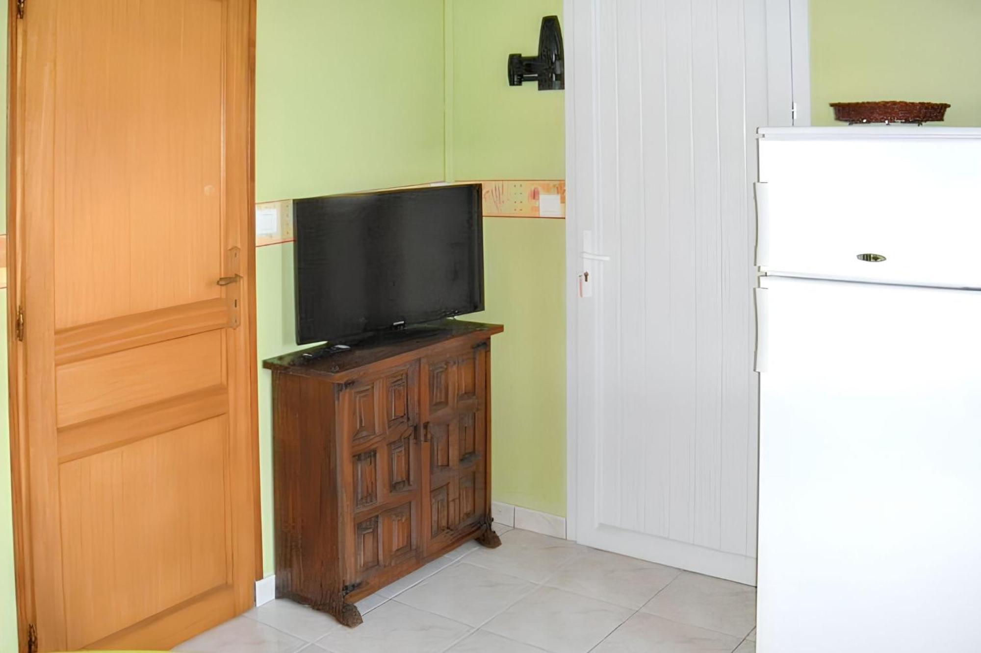 Petite Maison Charmante A La Couarde-Sur-Mer Avec Jardin Cloture エクステリア 写真