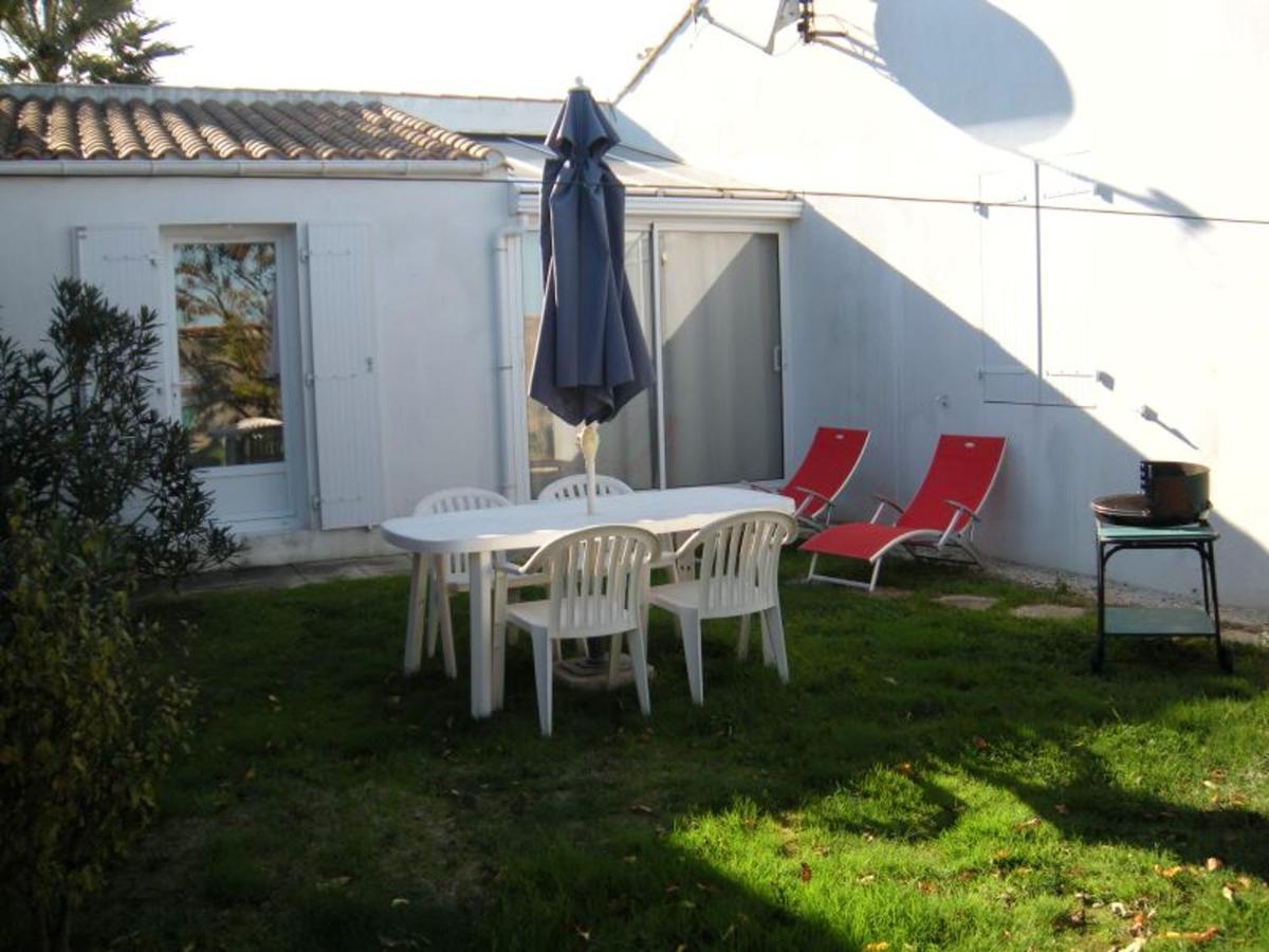 Petite Maison Charmante A La Couarde-Sur-Mer Avec Jardin Cloture エクステリア 写真